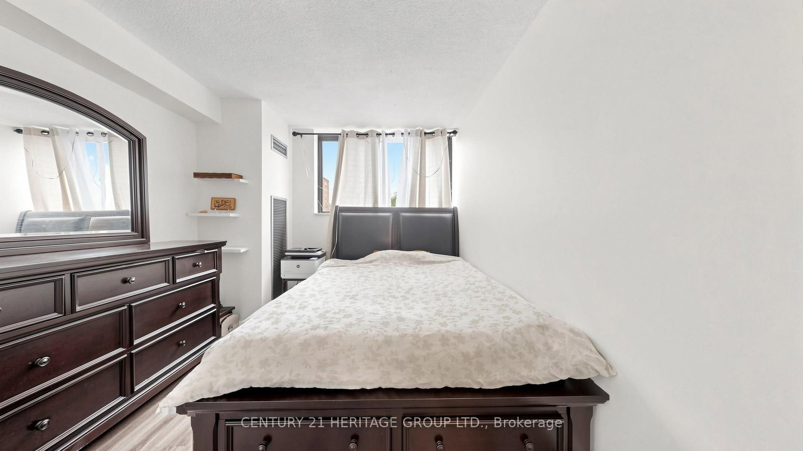 40 Baif Boulevard • #406 • Richmond Hill, ON photo 32