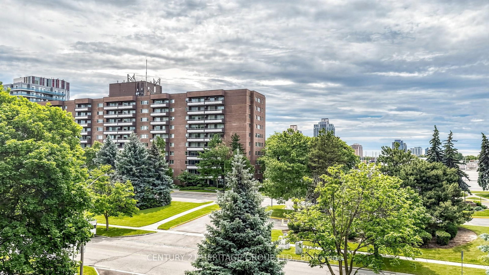 40 Baif Boulevard • #406 • Richmond Hill, ON photo 40