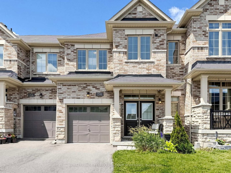 1516 Farrow Crescent