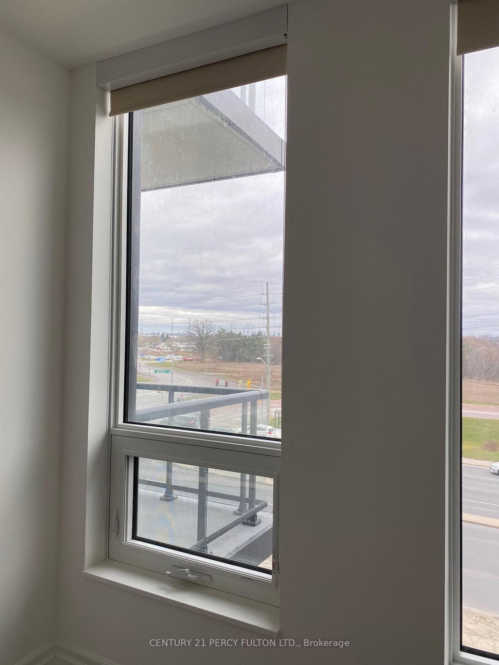 410 - 10 Rouge Valley Drive W 3