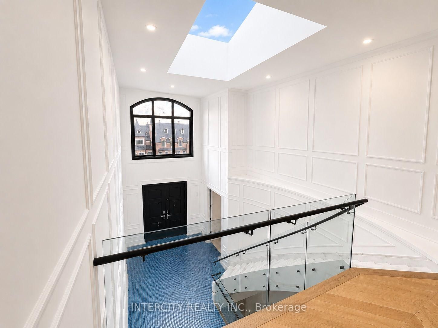 16 Creedmore Court • Vaughan, ON photo 23