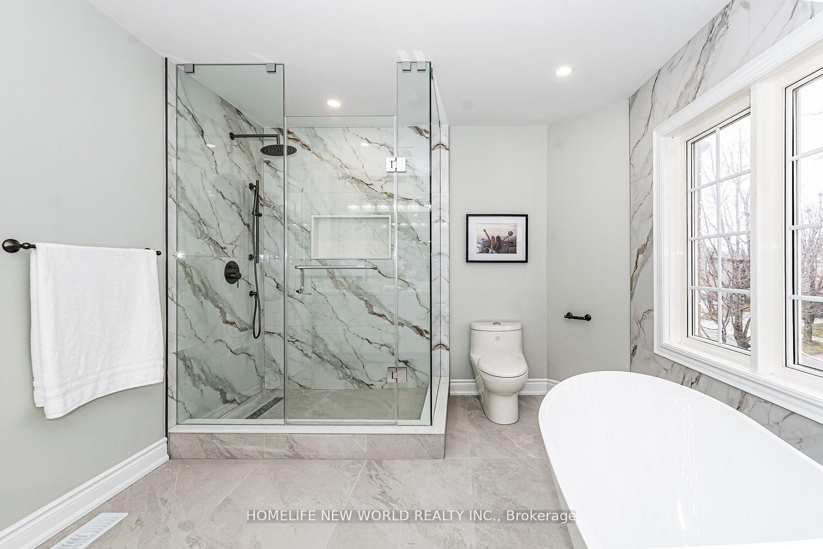 11 Fortune Crescent • Richmond Hill, ON photo 32