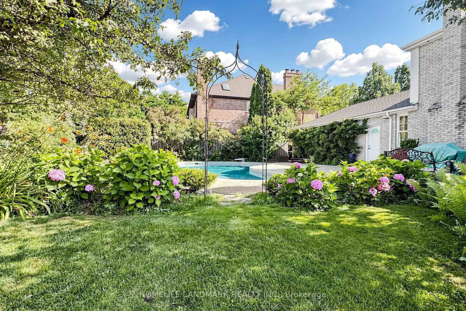 8 Prescott Court • Markham, ON photo 50