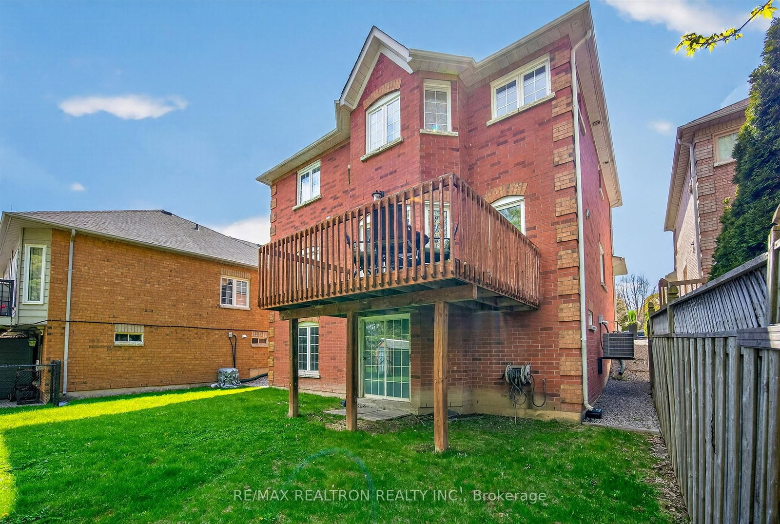5 Yvonne Place • Aurora, ON photo 48