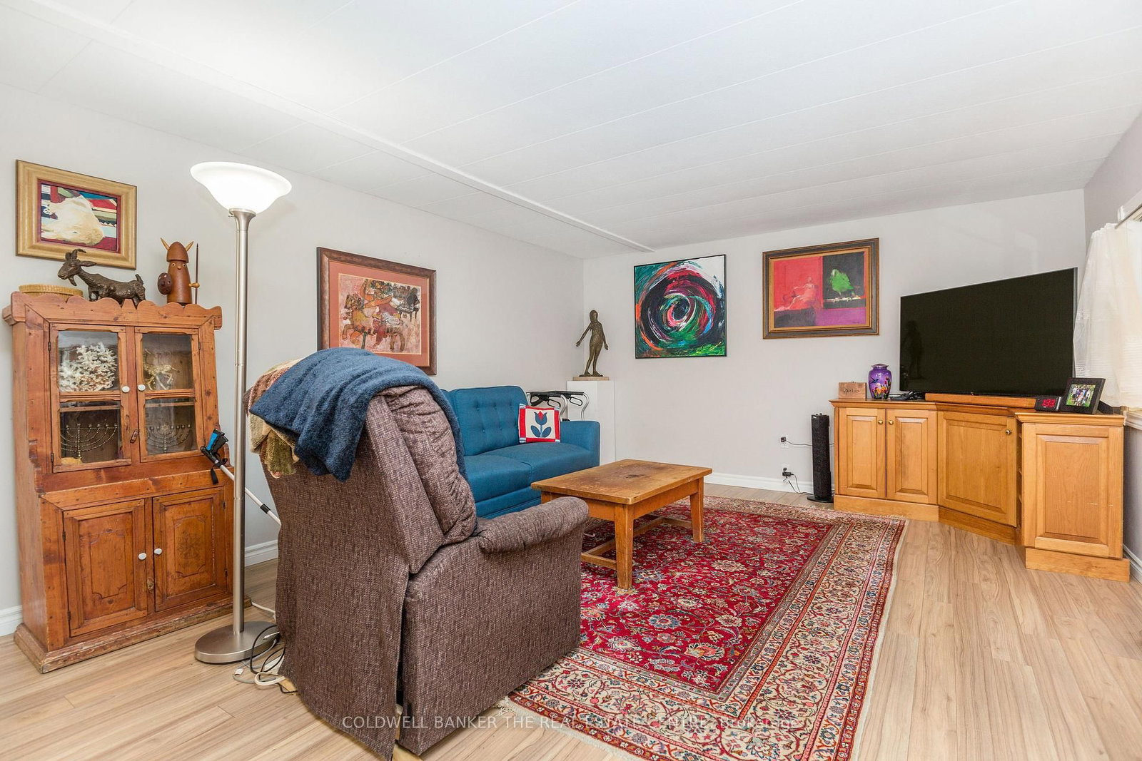 9 Hawthorne Dr, Innisfil, view 3