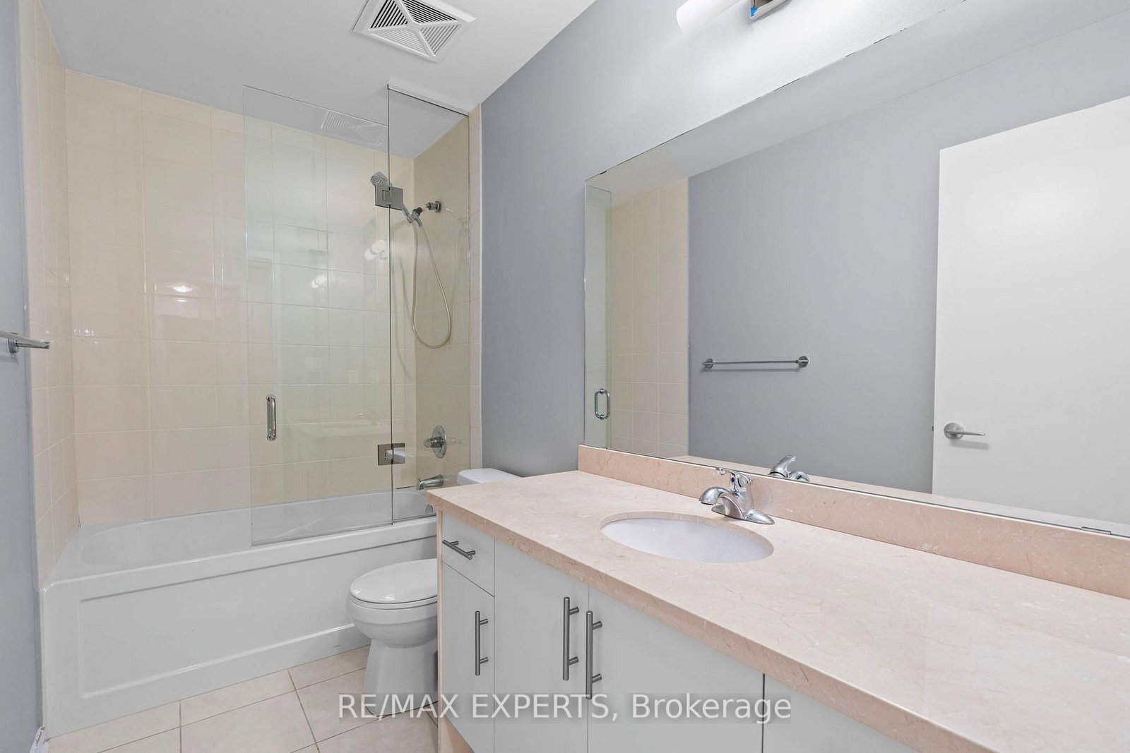 26 Bruce Street • #A04 • Vaughan, ON photo 12