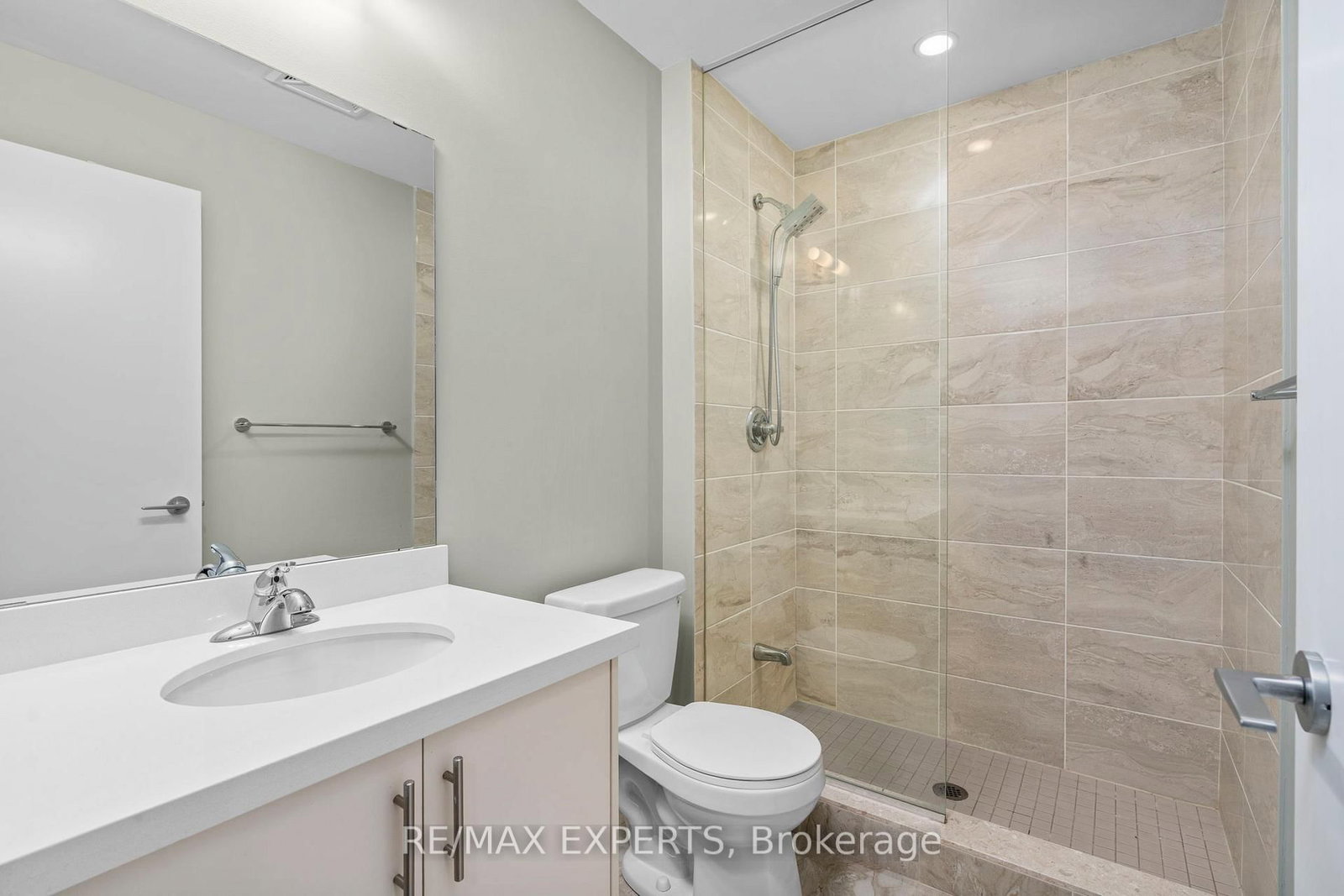 26 Bruce Street • #A04 • Vaughan, ON photo 19