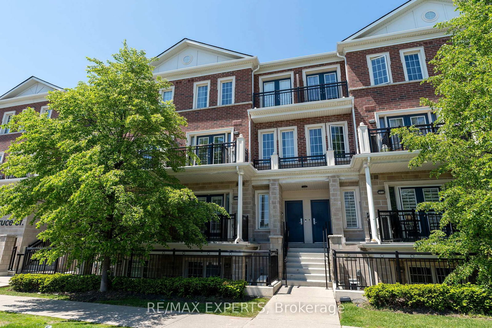 26 Bruce Street • #A04 • Vaughan, ON photo 23