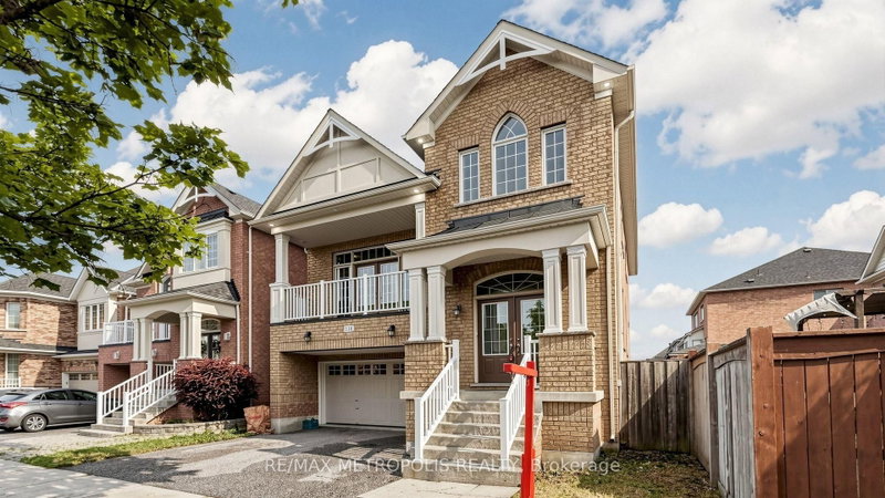 138 Yakefarm Boulevard