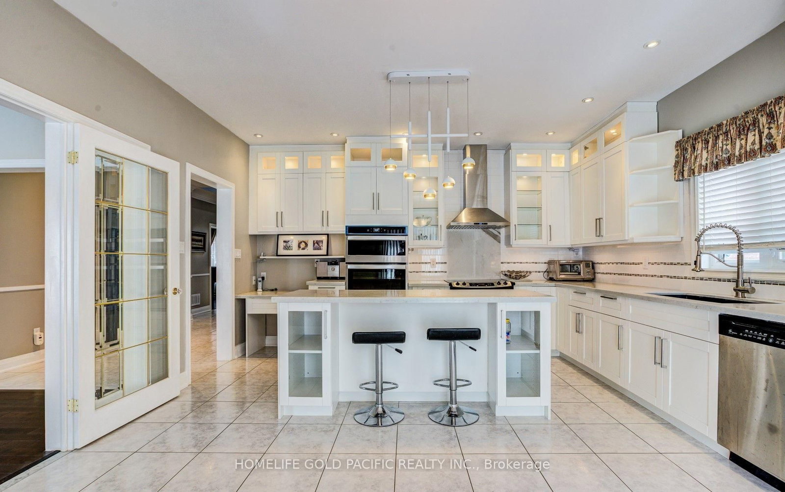 101 Clarendon Drive • Richmond Hill, ON photo 10