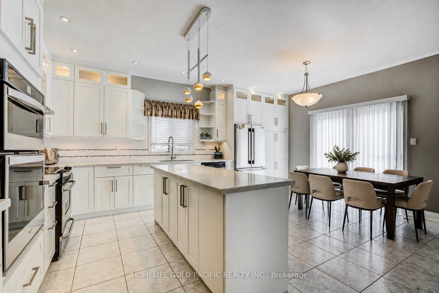 101 Clarendon Drive • Richmond Hill, ON photo 11