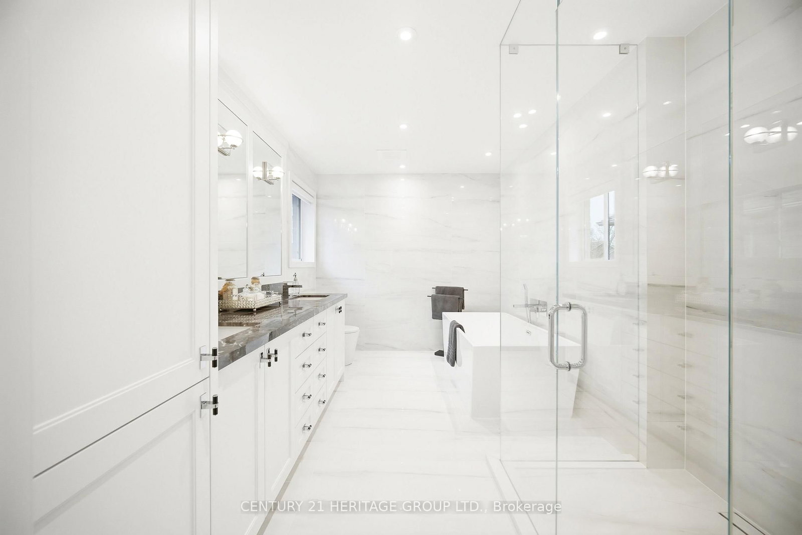 59 Estate Garden Drive • Richmond Hill, ON photo 24