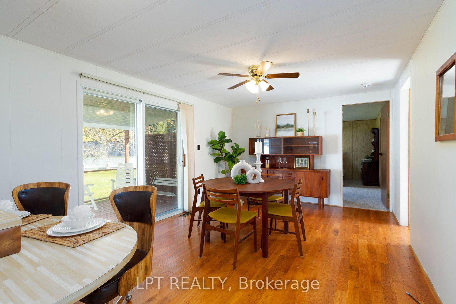 11 Geneva Court • Georgina, ON photo 12