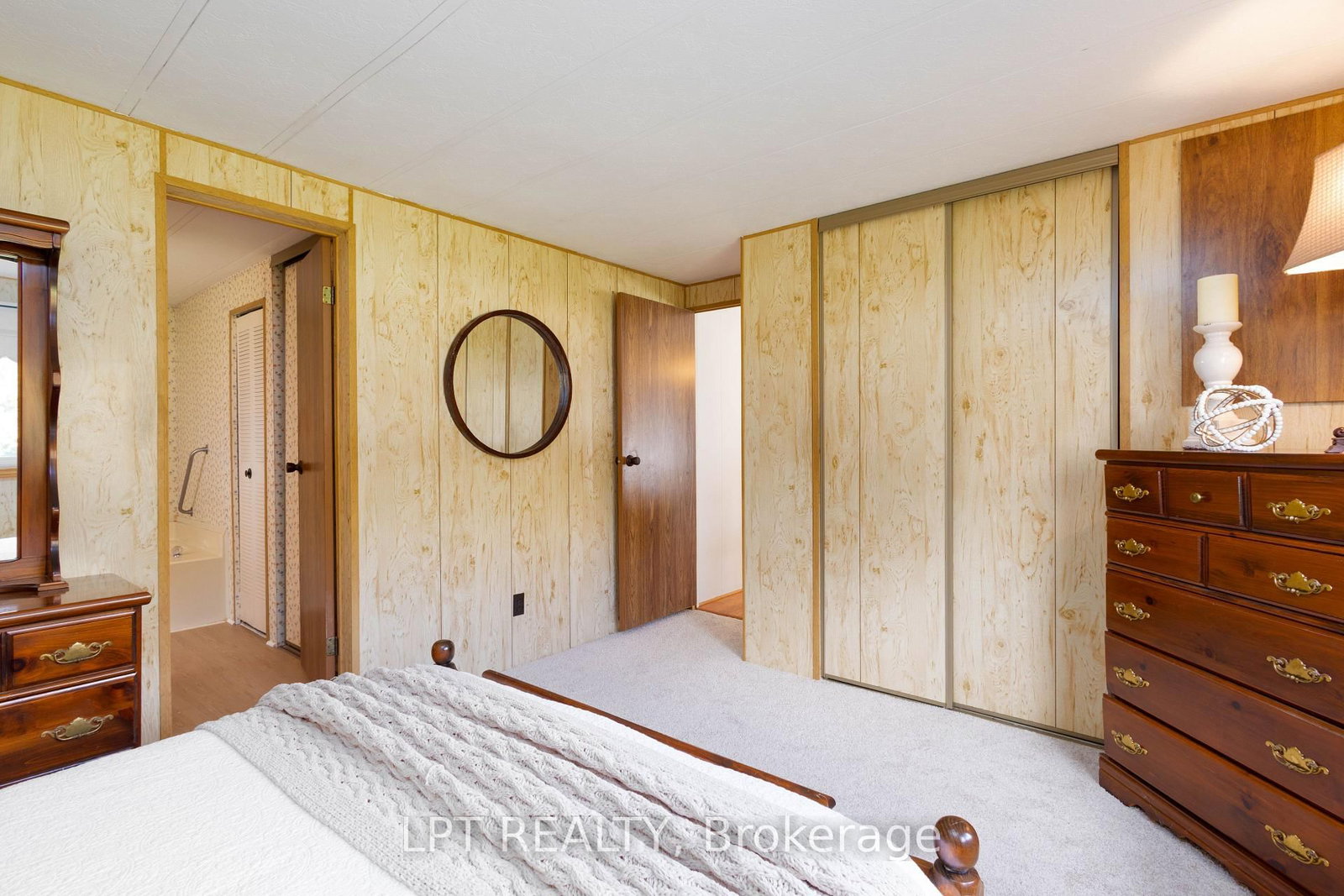 11 Geneva Court • Georgina, ON photo 14