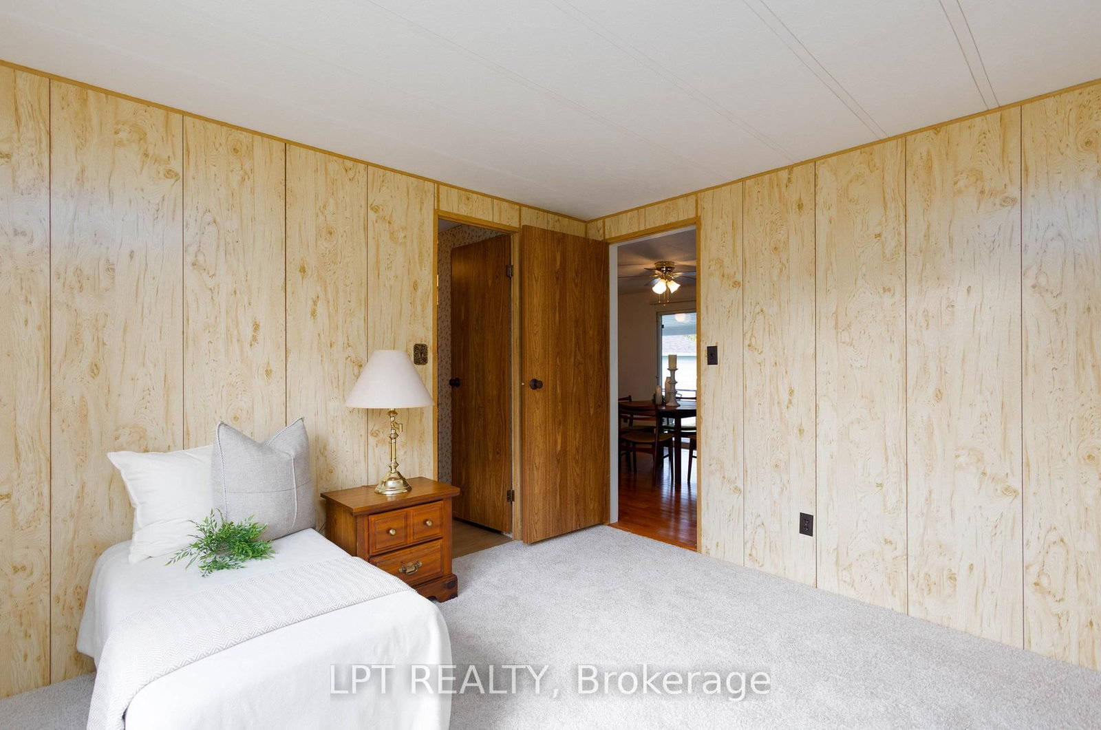 11 Geneva Court • Georgina, ON photo 18