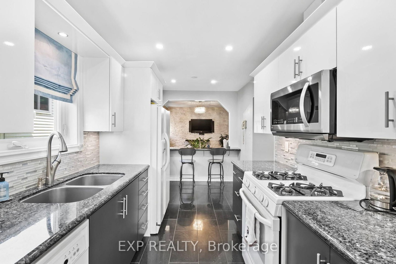 171 Simonston Boulevard • Markham, ON photo 8