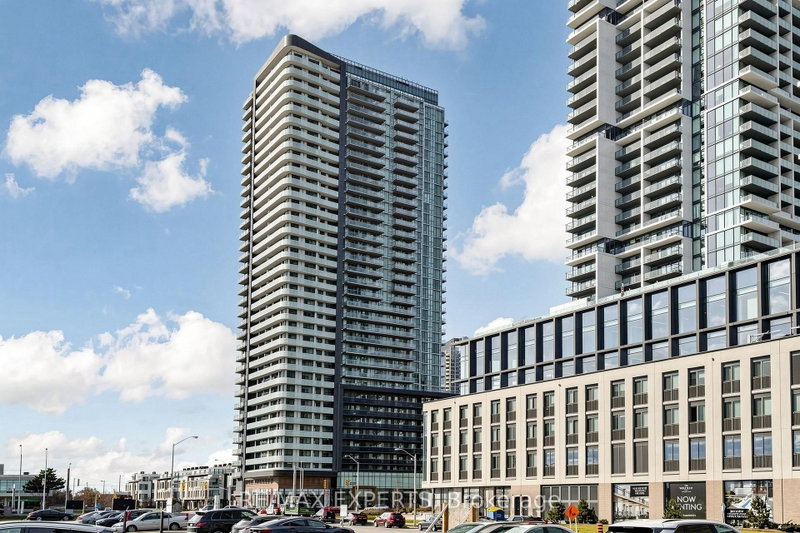 home for lease on 3506-7895 Jane Street