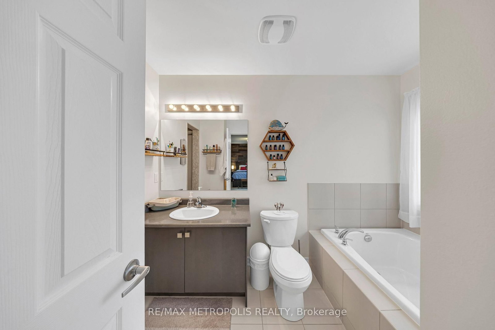 16 Treetops Boulevard • New Tecumseth, ON photo 27
