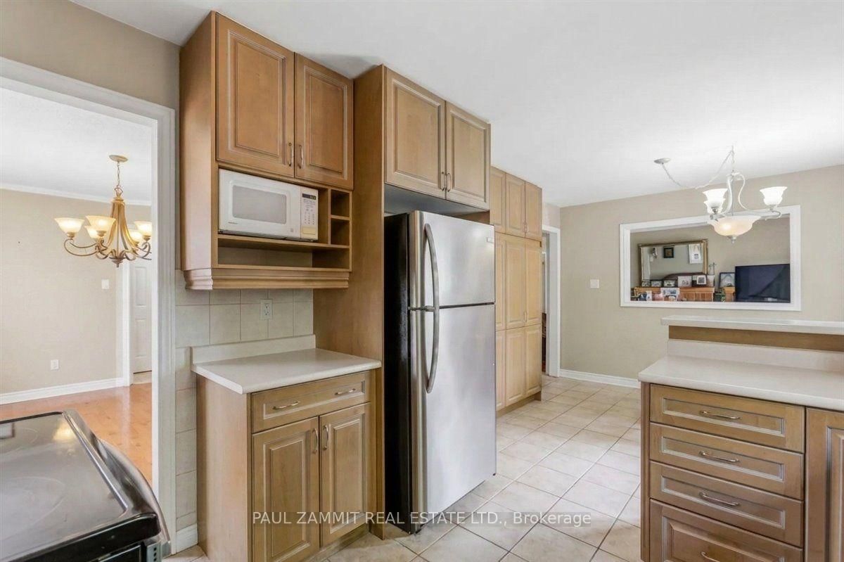 180 Lyndhurst Drive • Markham, ON photo 12