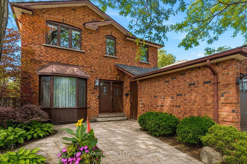 180 Lyndhurst Drive