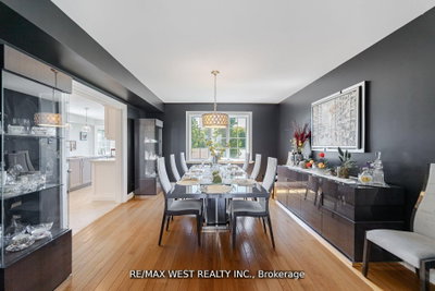 7 Stewart Crescent — photo 4