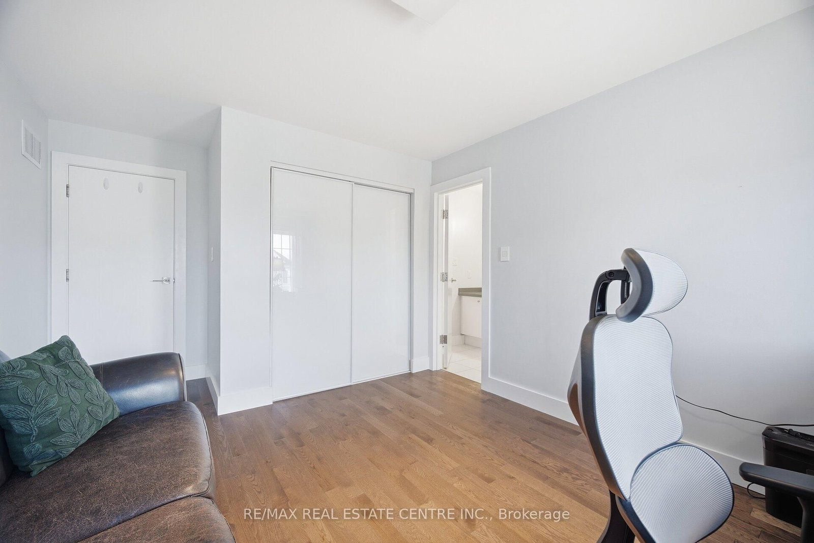 146 Riding Mountain Drive • Richmond Hill, ON photo 42