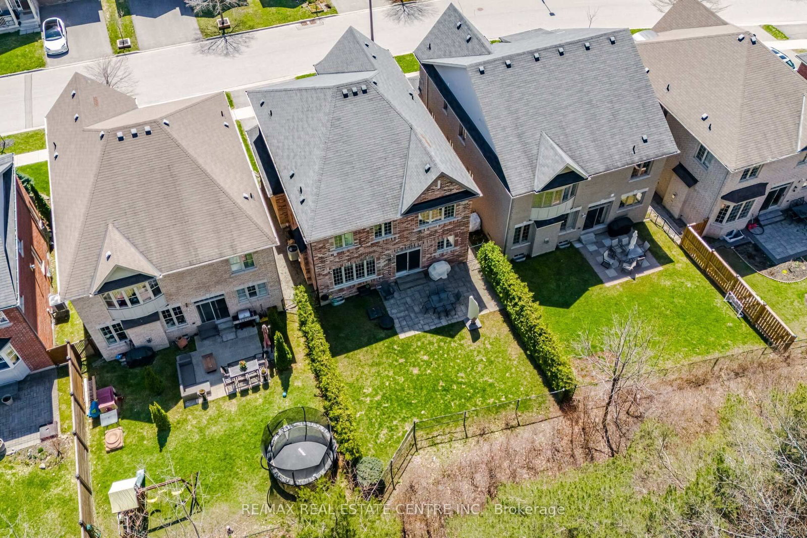146 Riding Mountain Drive • Richmond Hill, ON photo 47
