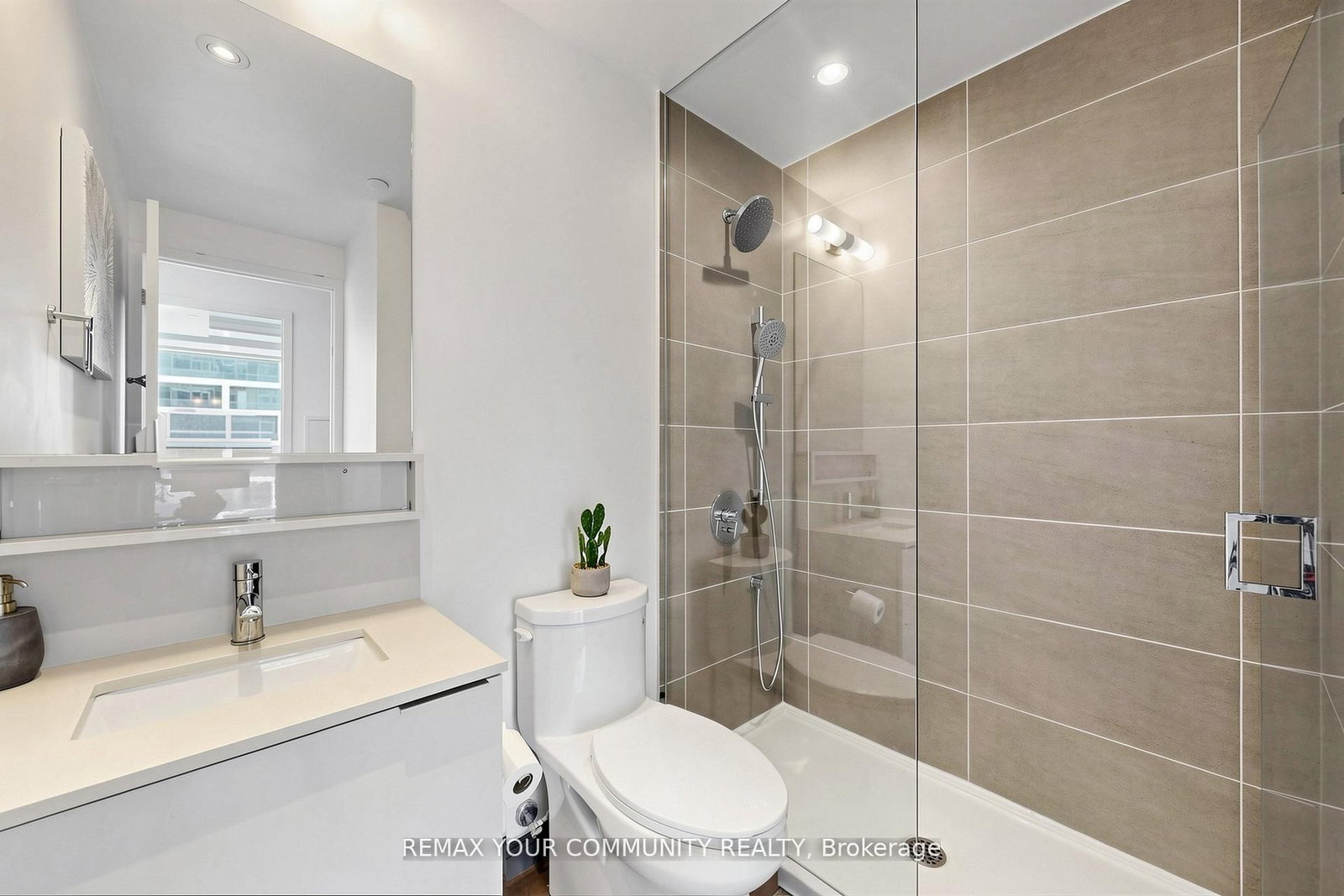 898 Portage Parkway • #1503 • Vaughan, ON photo 22