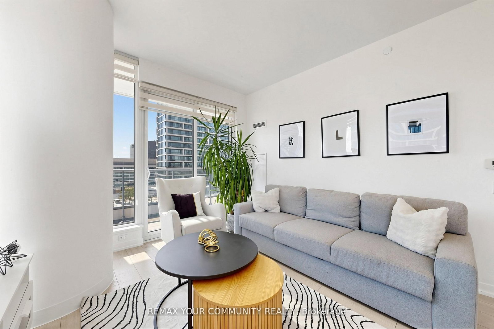 898 Portage Parkway • #1503 • Vaughan, ON photo 5