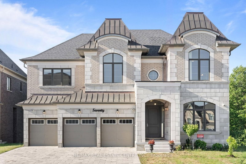 70 Appleyard Avenue