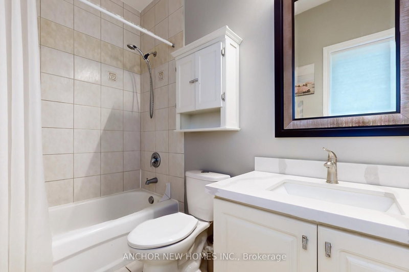 80 Moores Beach Rd photo 5