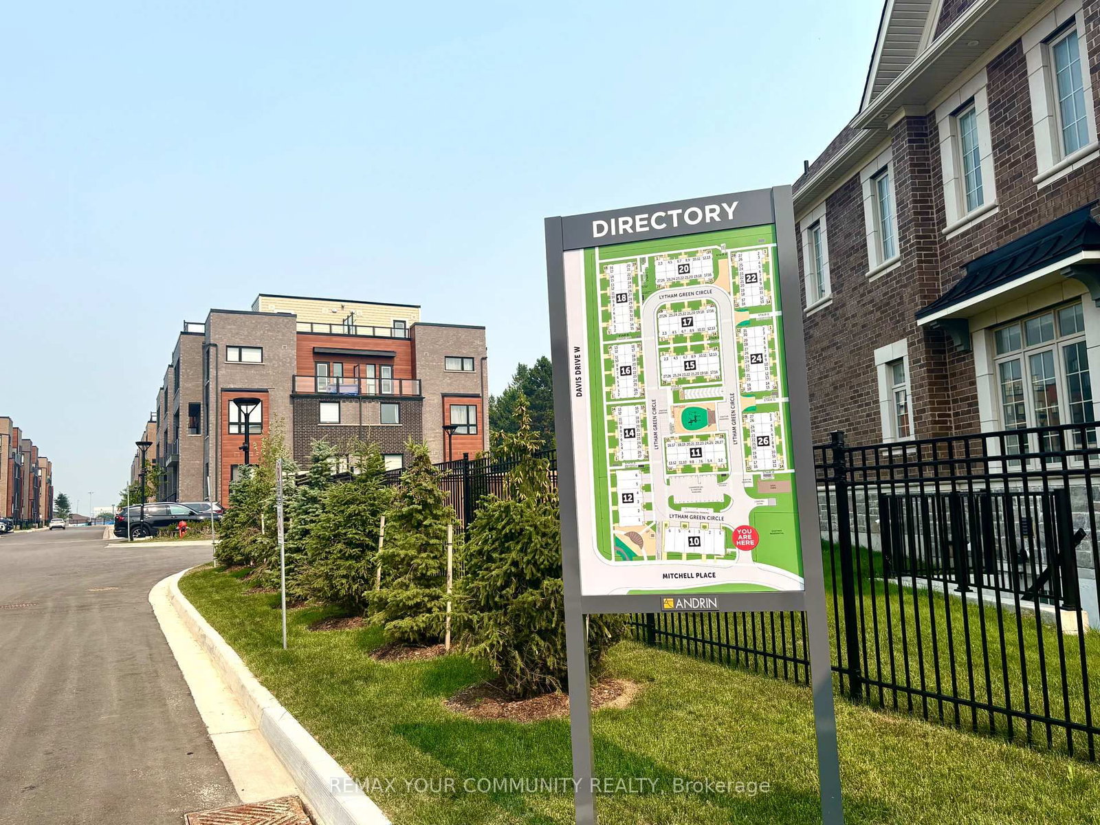 2-20 Lytham Green Circle • #191 • Newmarket, ON photo 15