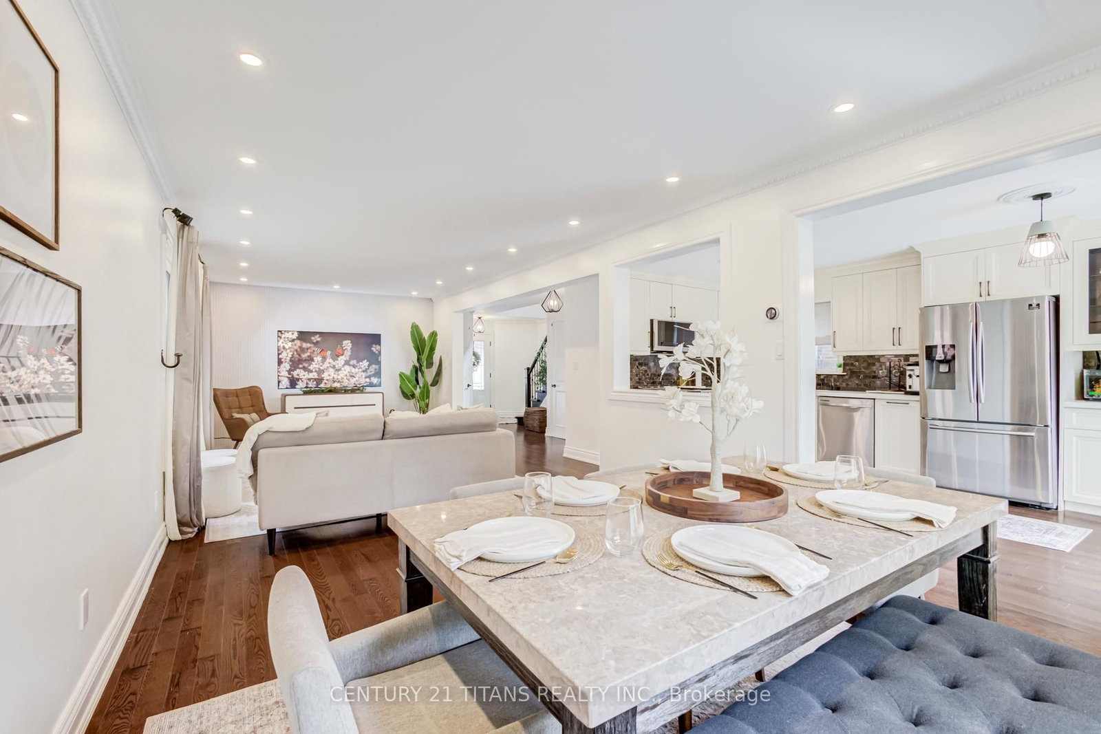 6 Blossom Court • Vaughan, ON photo 12