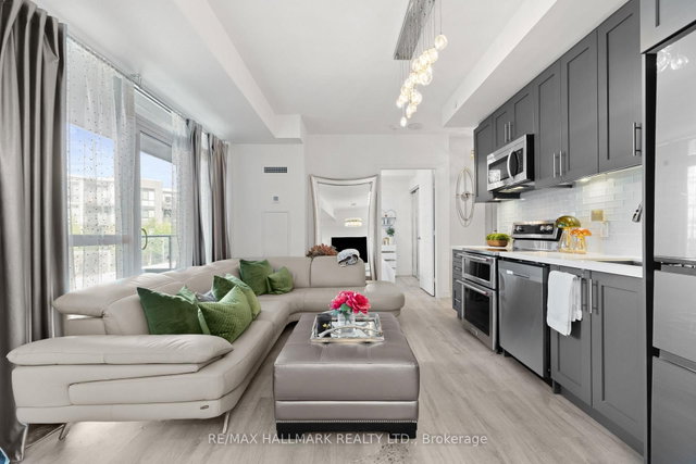 225 - 375 Sea Ray Avenue