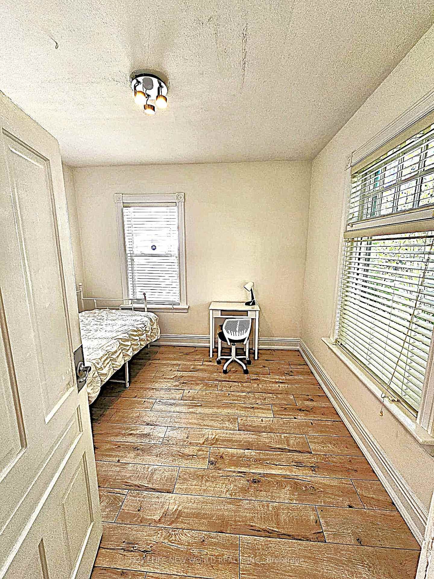 184 Prospect Street • Newmarket, ON photo 9