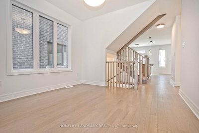 49 Brock Meadow Crescent — photo 4