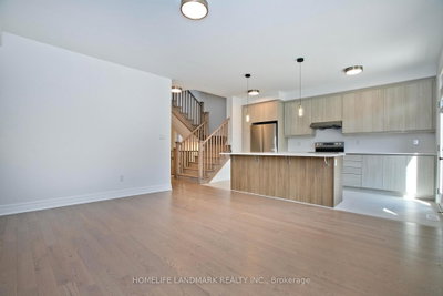 49 Brock Meadow Crescent — photo 6
