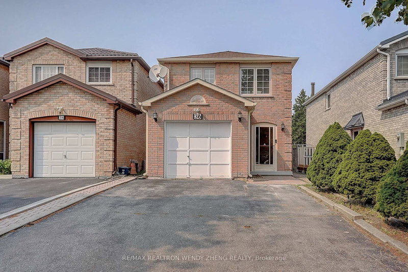 36 Chloe Crescent