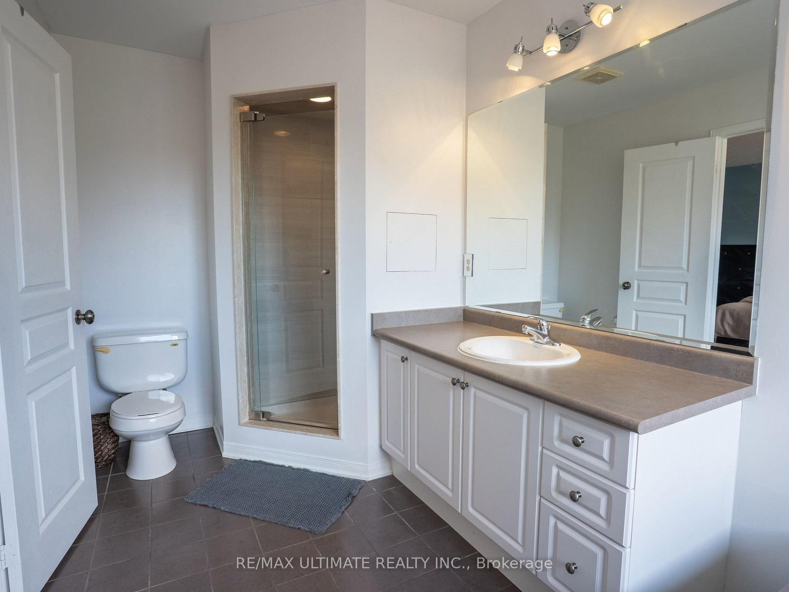 43 Shelbourne Drive • Vaughan, ON photo 20