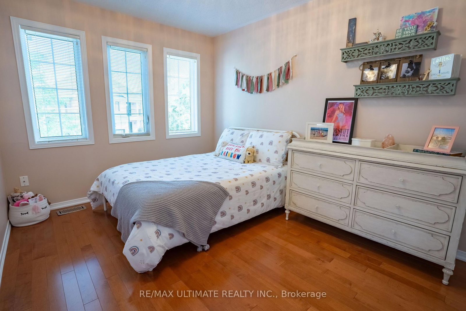 43 Shelbourne Drive • Vaughan, ON photo 21