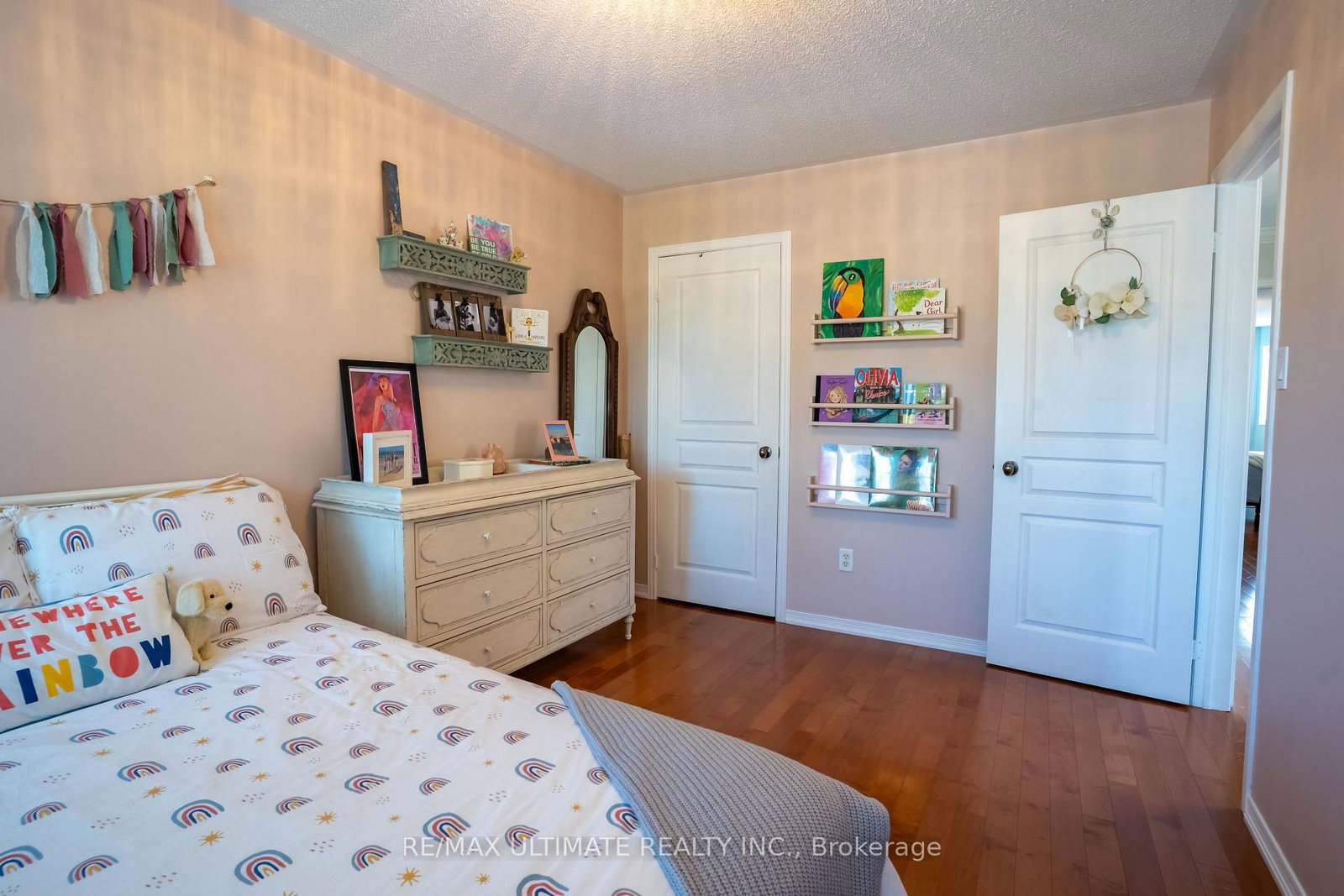 43 Shelbourne Drive • Vaughan, ON photo 22