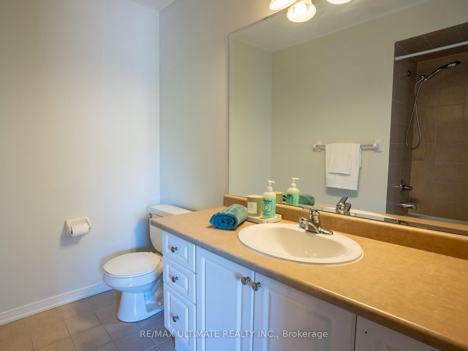 43 Shelbourne Drive • Vaughan, ON photo 25