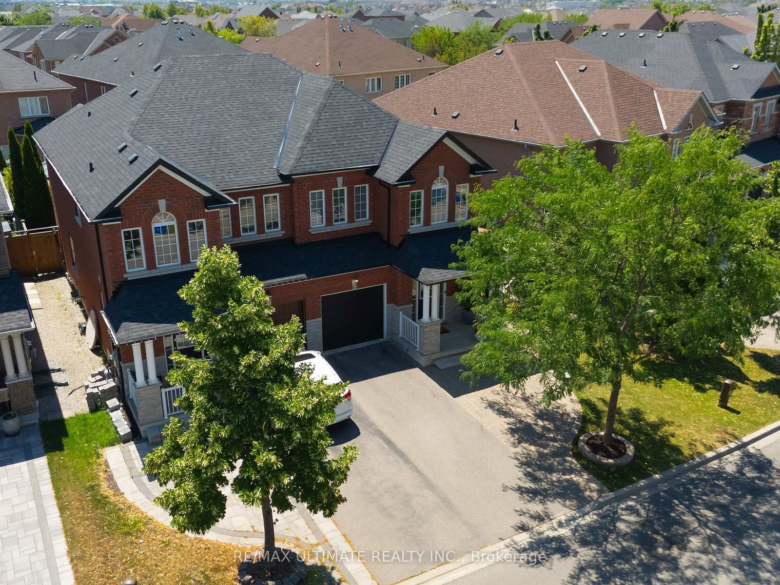 43 Shelbourne Drive • Vaughan, ON photo 36