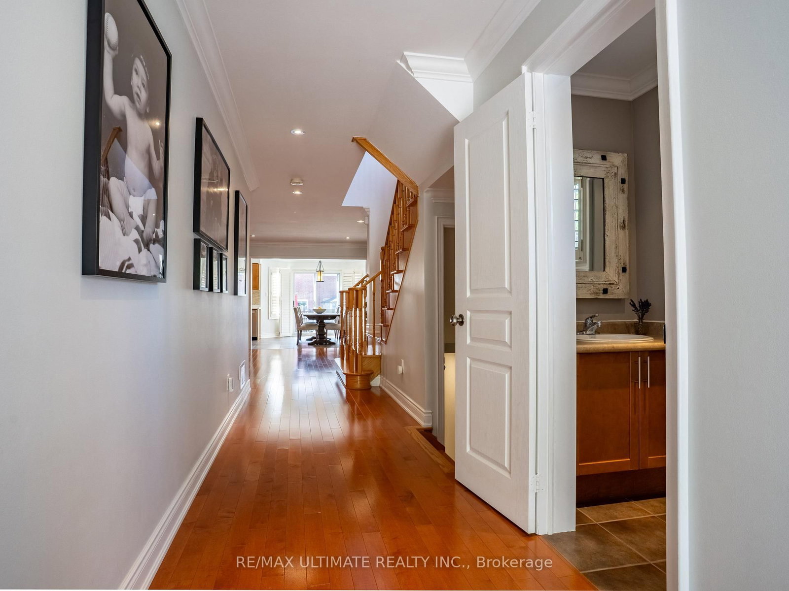 43 Shelbourne Drive • Vaughan, ON photo 6
