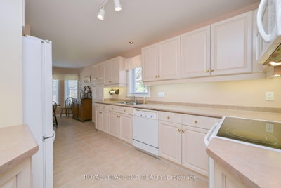 83 Bella Vista Trail • New Tecumseth, ON photo 7