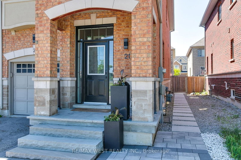 21 Sibella Way