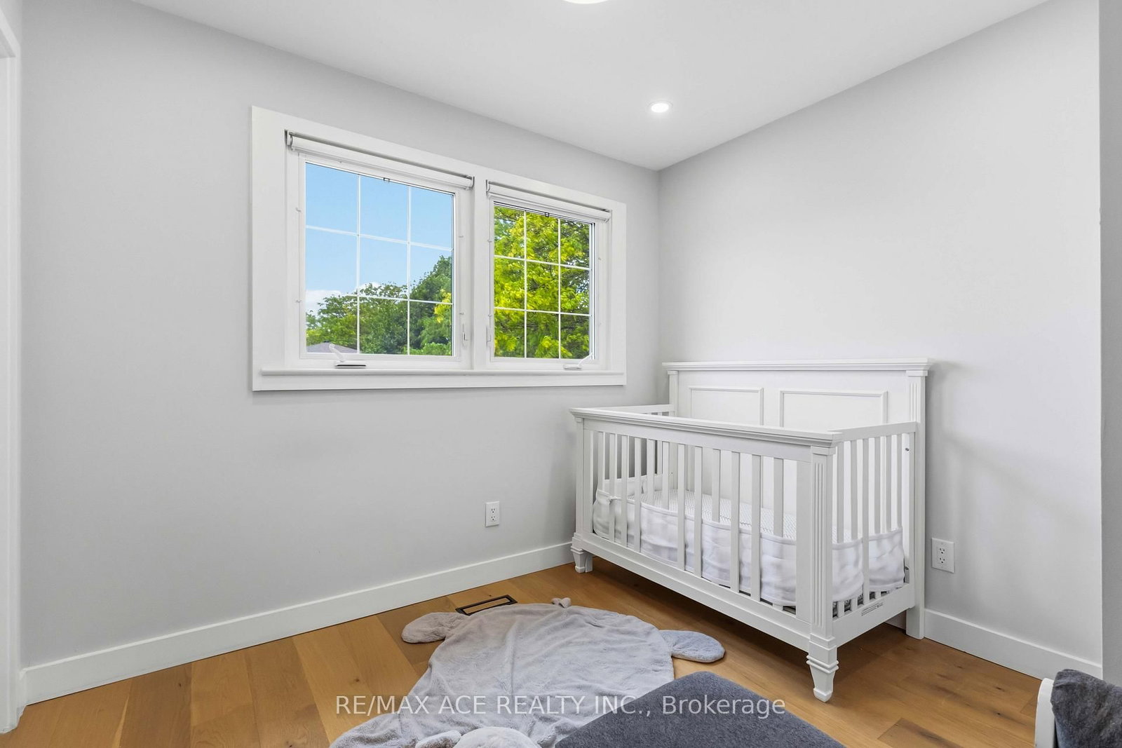 19 Barker Court • Markham, ON photo 42