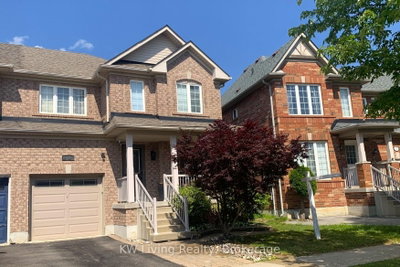 72 Stotts Crescent