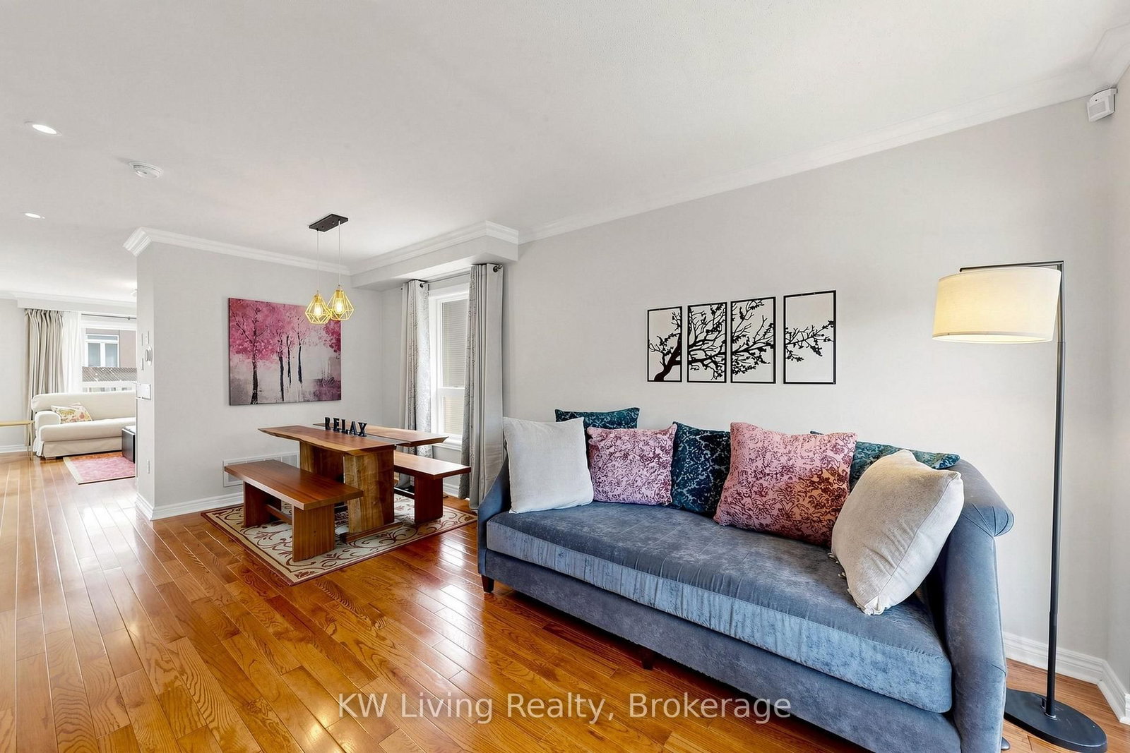 72 Stotts Crescent • Markham, ON photo 6