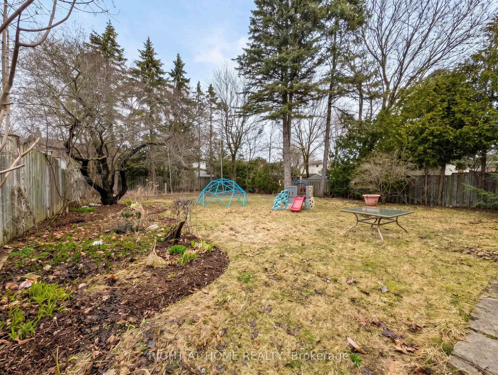 505 London Road • Newmarket, ON photo 20